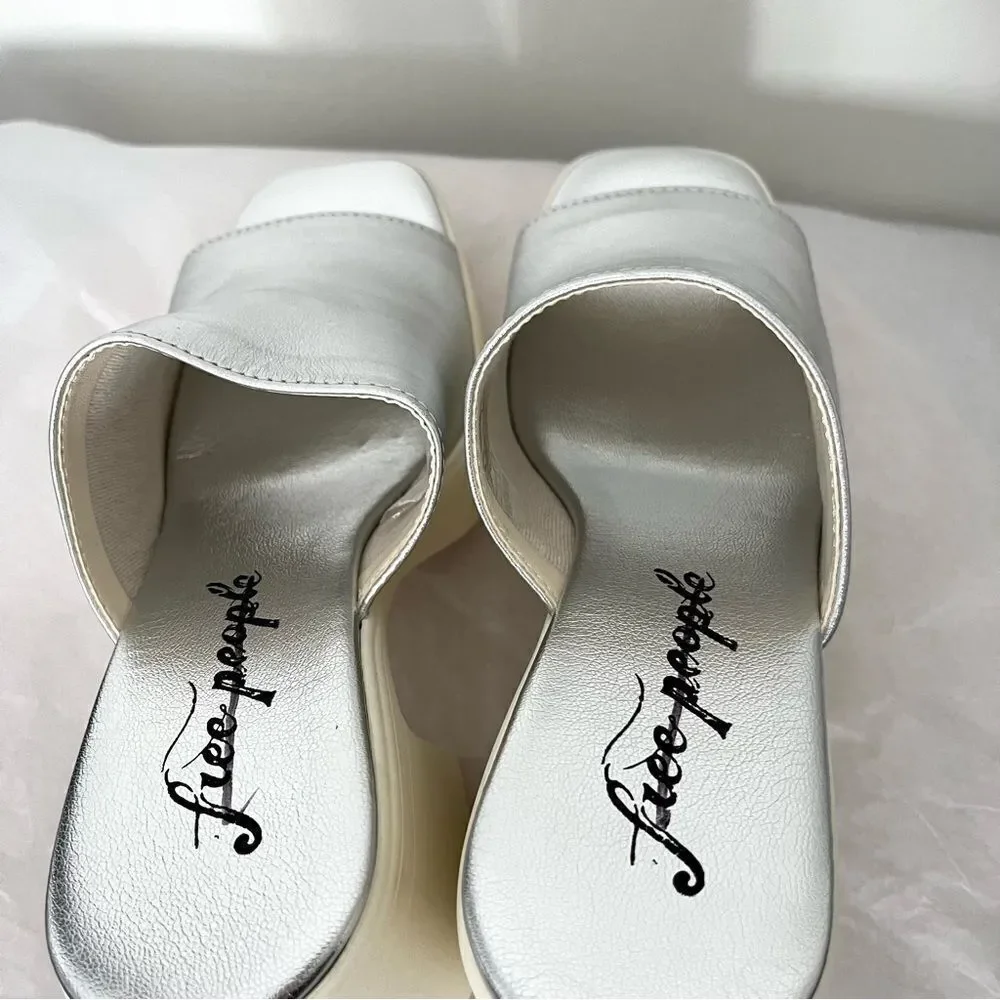 Free People Zoe Platform Sandal in Metallic Silver New in box‎